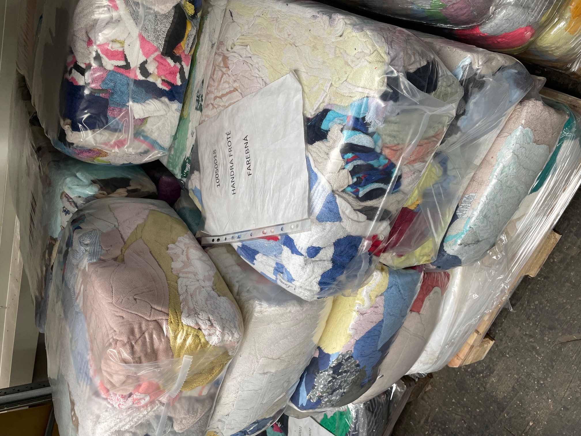 handry farebne frote